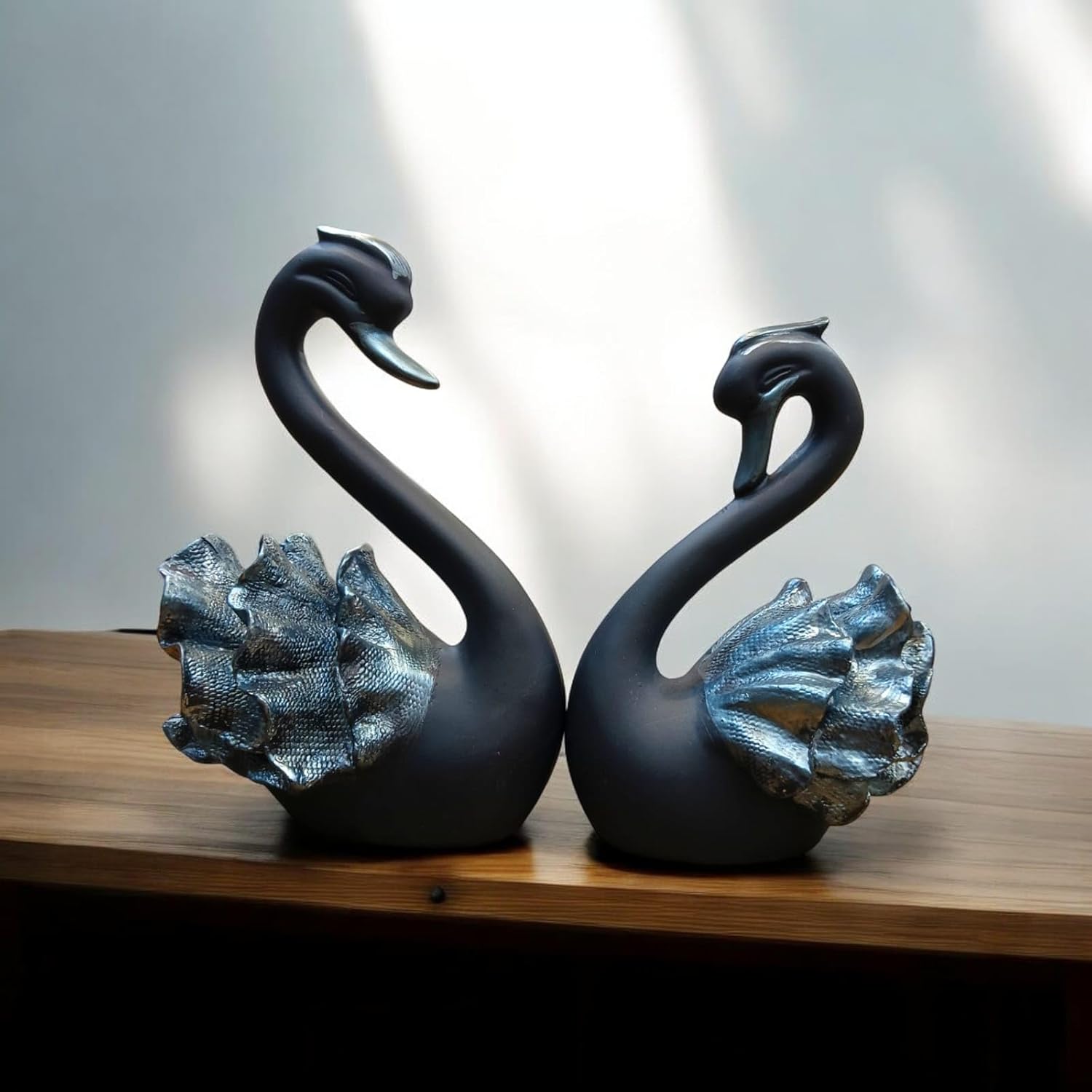 Set of 2 Swan Birds